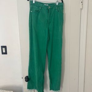 Women’s Size: 8 Zara Jeans with minimal discoloration